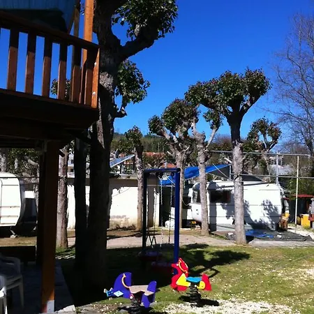 Borghetti Кемпинг