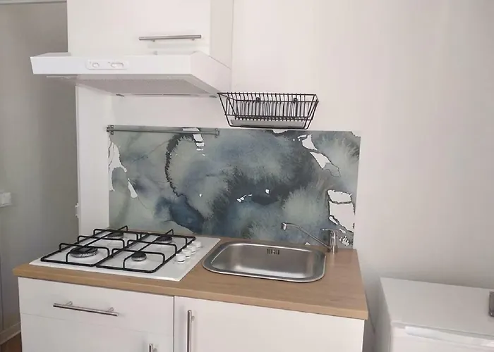 Borghetti אתר קמפינג